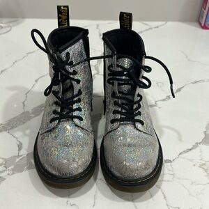 Silver Doc Maartens in excellent used condition.Size 3